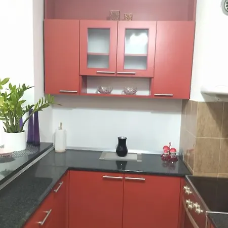 דירה 